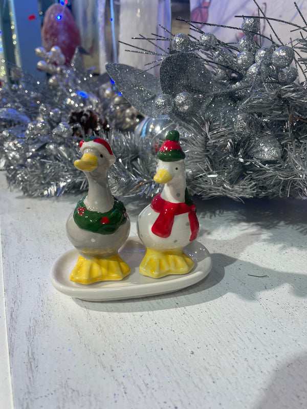 Christmas Duck Salt and Pepper Set